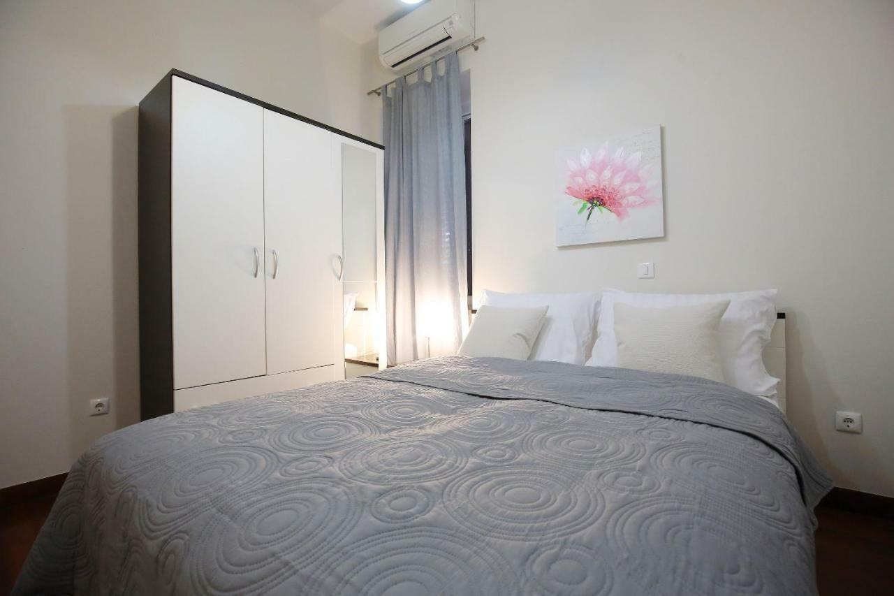 Seafront Beach Apartment - Directly At The Beach Zadar Exterior foto